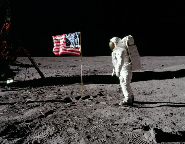 Chuyến bay Apollo 11 và những thuyết âm mưu xung quanh nó